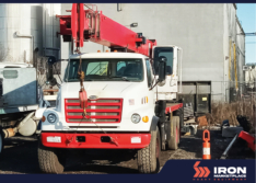 2000 STERLING NATIONAL 30 TONS BOOM TRUCK